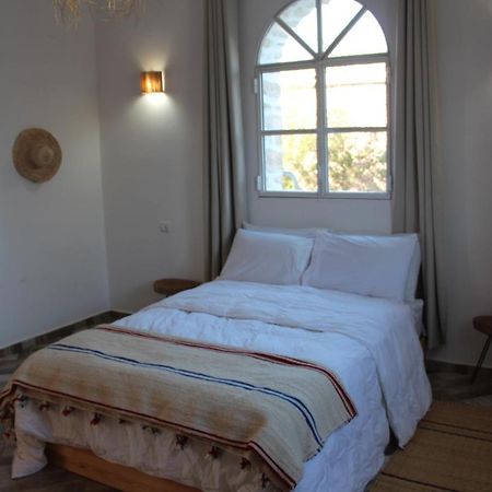 Les Jardins Fleuris Bed & Breakfast Suvayr Dış mekan fotoğraf