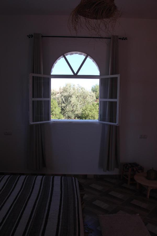 Les Jardins Fleuris Bed & Breakfast Suvayr Dış mekan fotoğraf