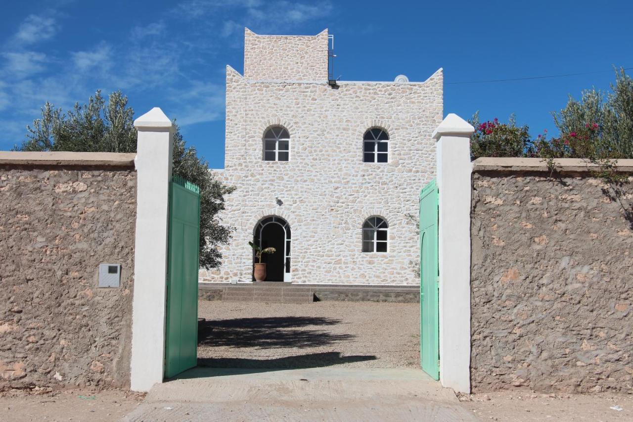 Les Jardins Fleuris Bed & Breakfast Suvayr Dış mekan fotoğraf