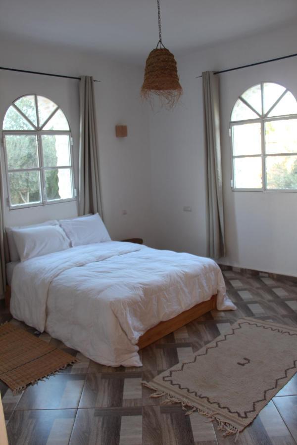 Les Jardins Fleuris Bed & Breakfast Suvayr Dış mekan fotoğraf